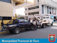 Más de 40 vehículos al día son multados en el centro de Piura